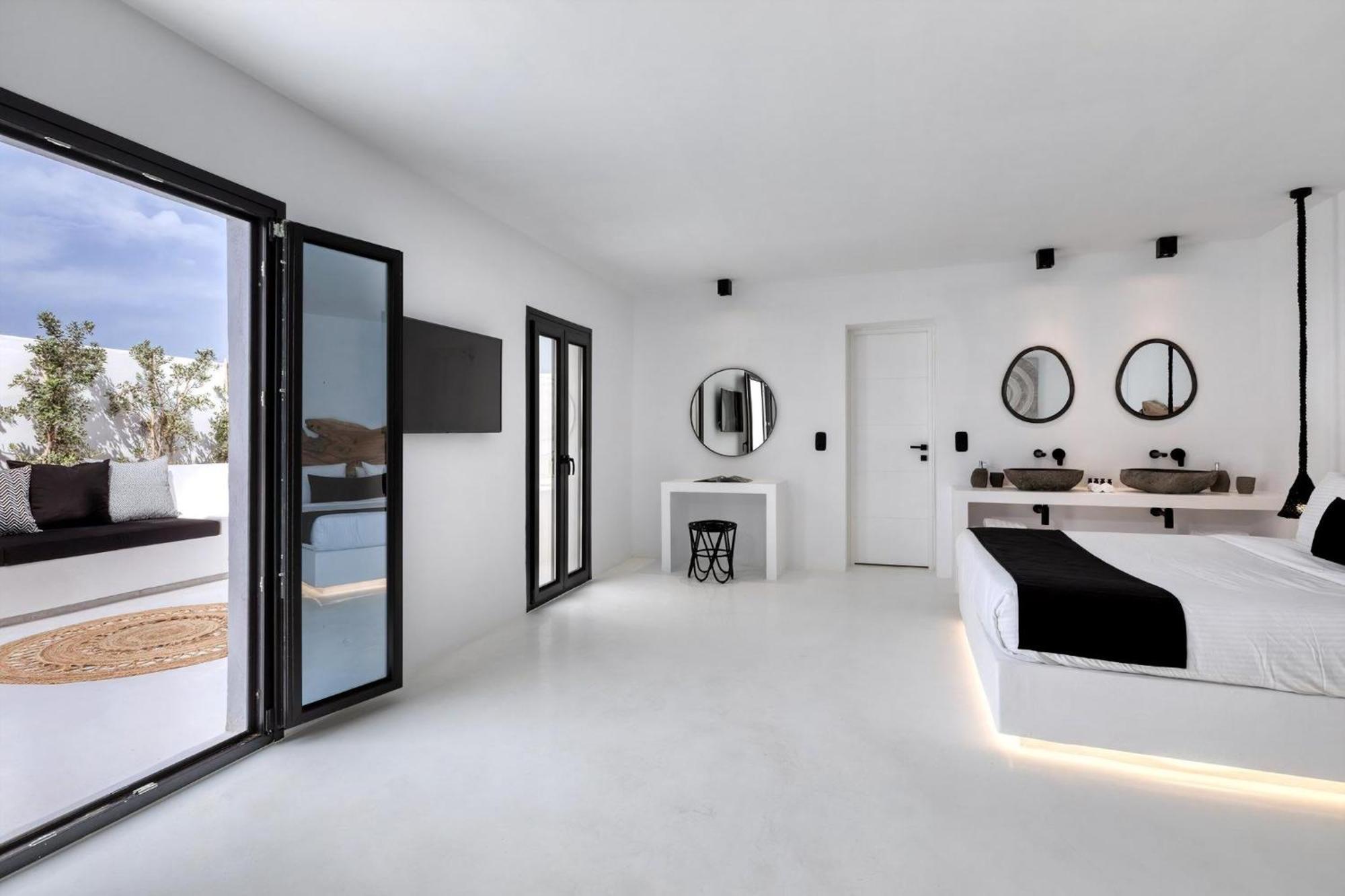 Villa Phenomenal Mykonos Villa 6 Bedrooms Villa Paradise View Panoramic Sea Views Private Infinity Pool Psarou Beach