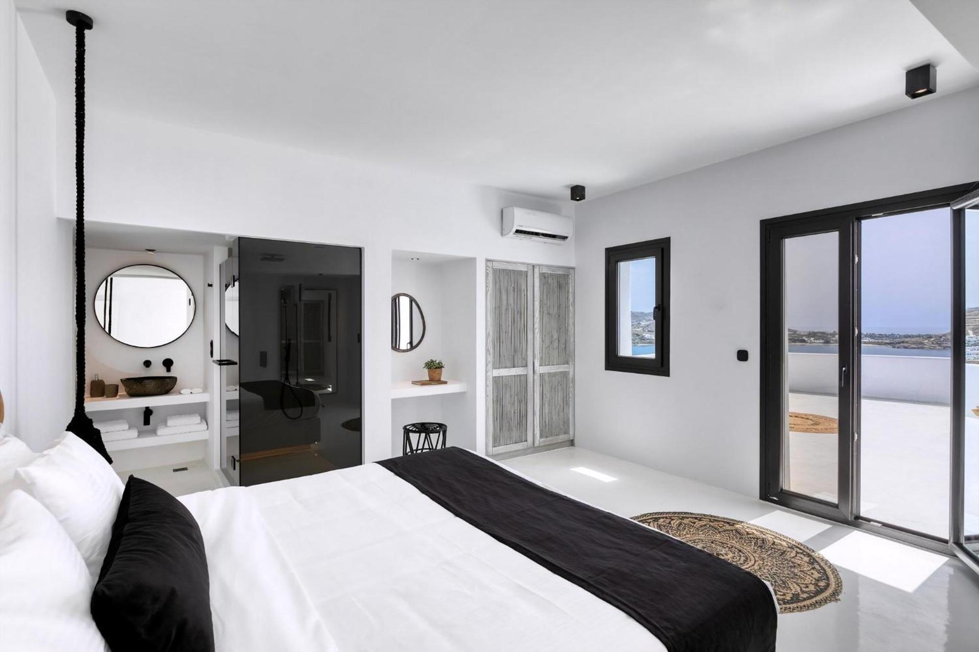Villa Phenomenal Mykonos Villa 6 Bedrooms Villa Paradise View Panoramic Sea Views Private Infinity Pool Psarou Beach *