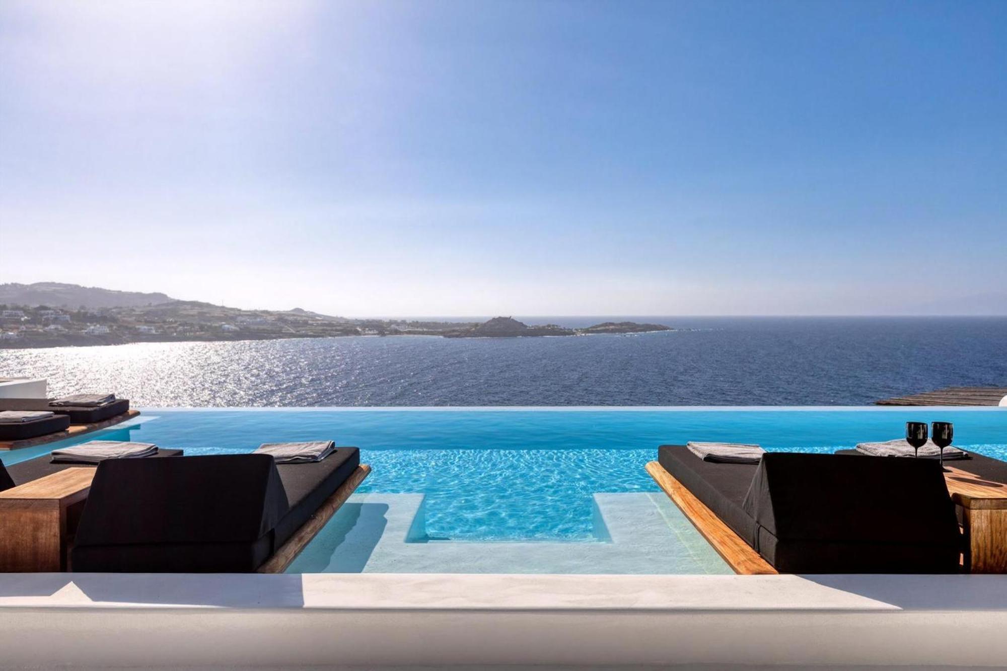 Phenomenal Mykonos Villa 6 Bedrooms Villa Paradise View Panoramic Sea Views Private Infinity Pool Psarou Beach Villa Psarou (Mykonos)